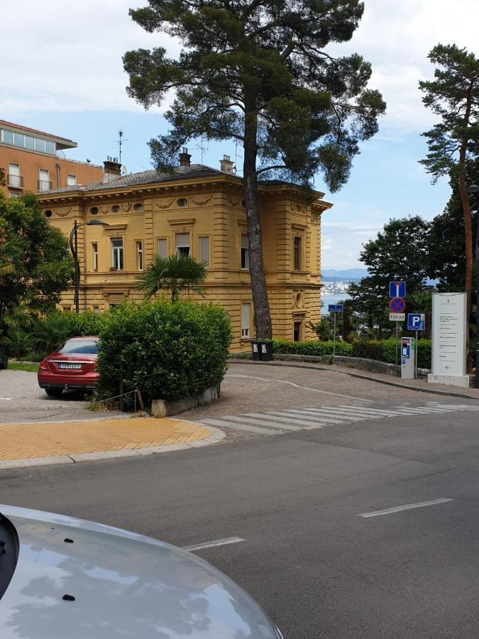 Apartment Sea Promenade - Opatija Center Exterior photo